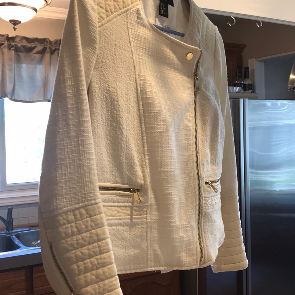 Ladies jacket/short blazer